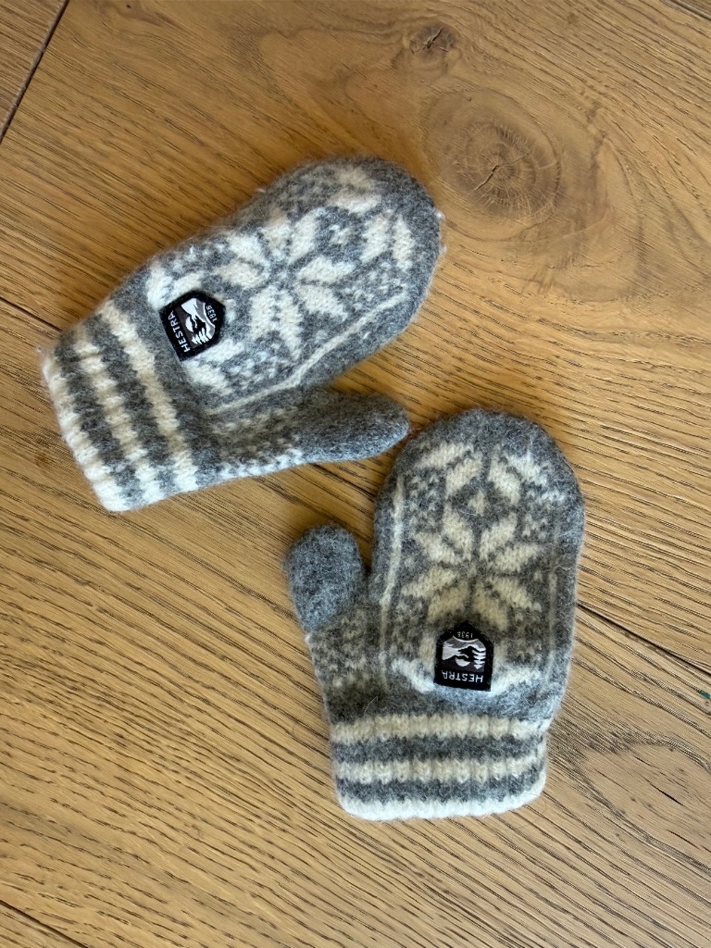 Hestra Baby Gloves Mittens Size 2 About 0-24months
